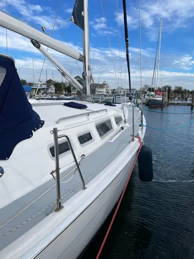 Mischievous Mermaid Yacht Photos Pics 