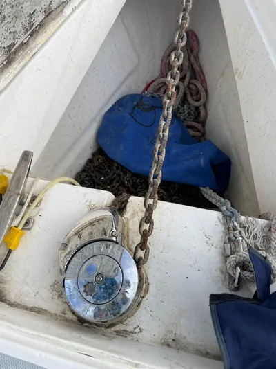 Mischievous Mermaid Yacht Photos Pics 