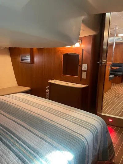 Mischievous Mermaid Yacht Photos Pics 