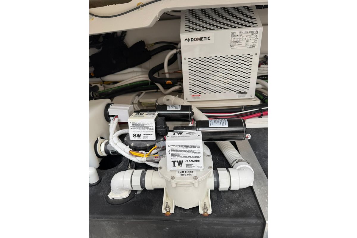 2025 Tiara Yachts 43 