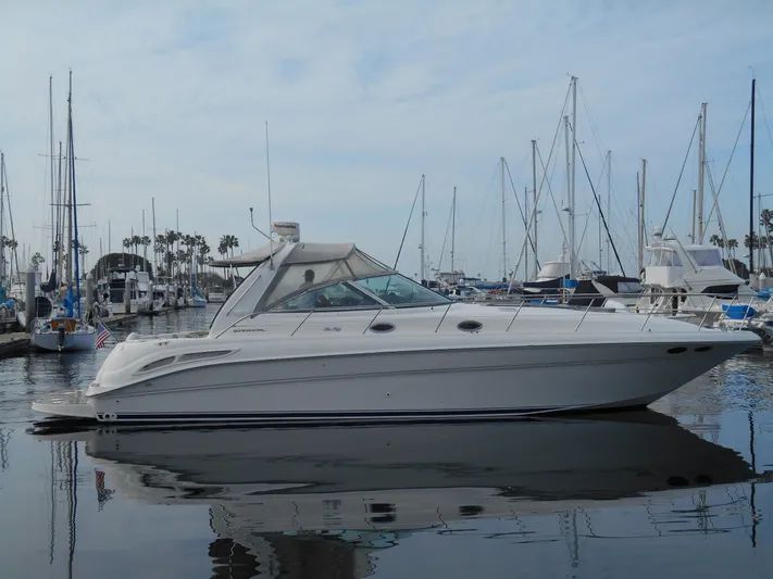 Cygnus Yacht Photos Pics 