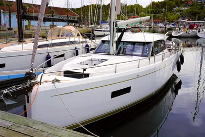 Moody Decksaloon 41