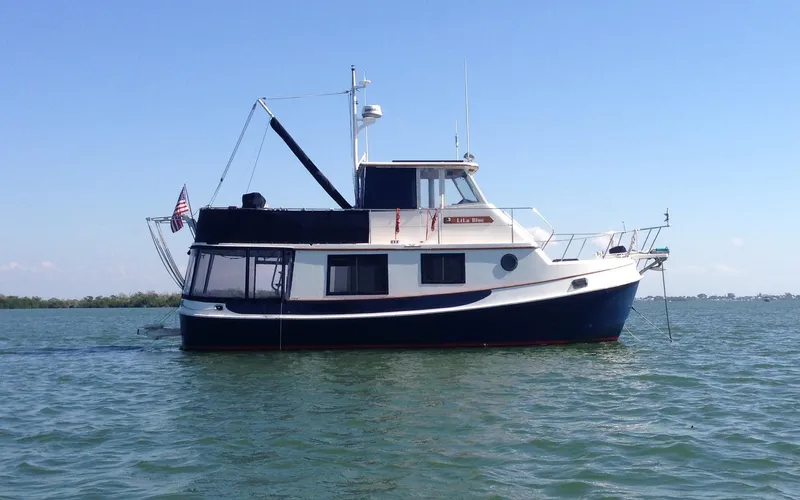 Popeye Yacht Photos Pics 