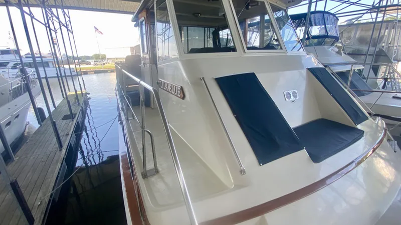 Popeye Yacht Photos Pics 