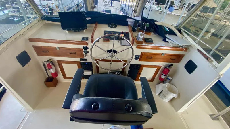 Popeye Yacht Photos Pics 