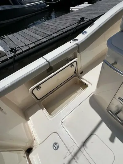  Yacht Photos Pics 2022 Scout 277 Lxf - Image 17