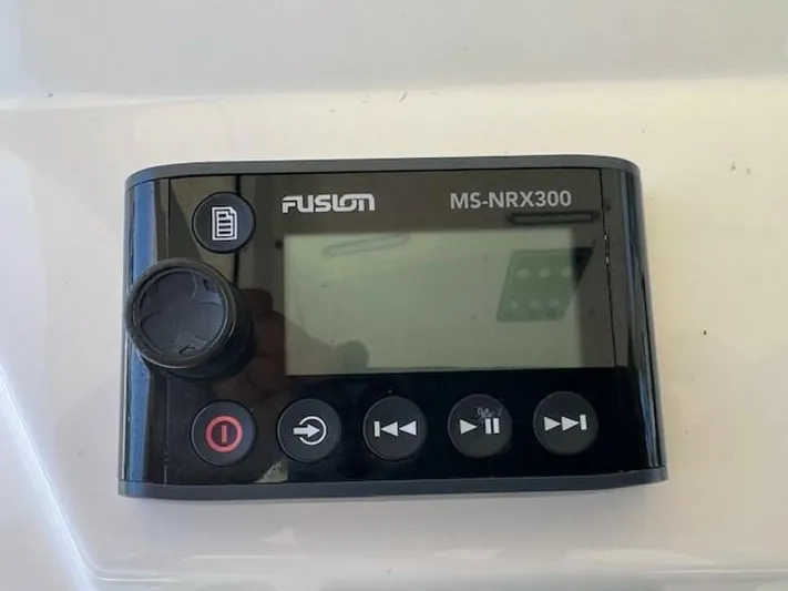  Yacht Photos Pics 2022 Scout 277 Lxf - Image 11