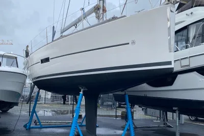 2018 Dufour 310 Grand Large