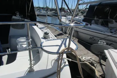 Catalina 309