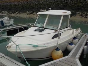 2006 Jeanneau Merry fisher 530