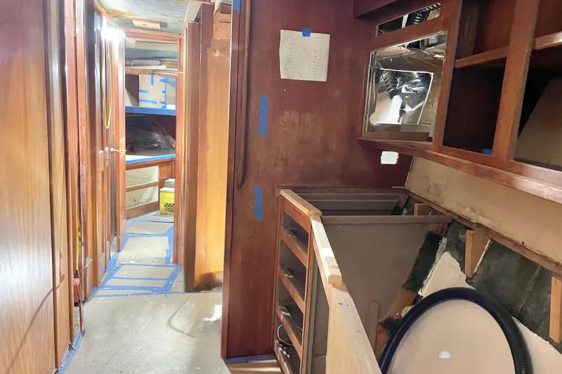  Yacht Photos Pics Interior of 1983 Viking Boats Sportfish 46 Sedan Bridge under renovation.
