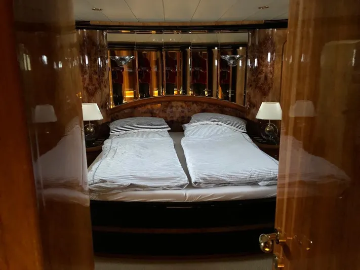 Kintali Yacht Photos Pics 