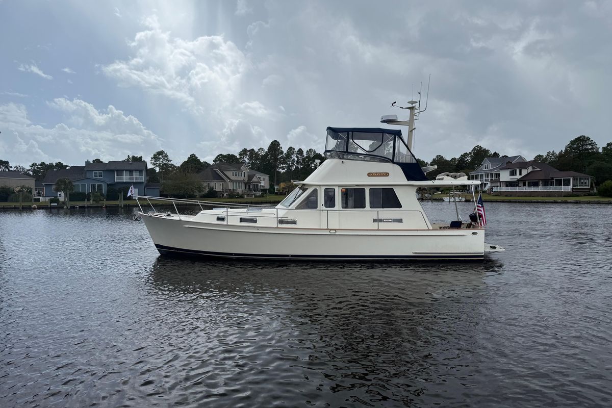2008 Legacy Yachts 42 