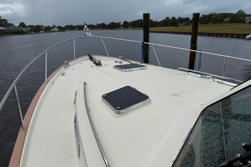Starlite Yacht Photos Pics Foredeck