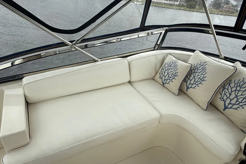 Starlite Yacht Photos Pics Flybridge Seating