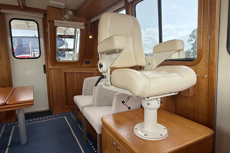 Starlite Yacht Photos Pics Helm Companion Seat