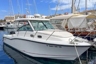 2014 Boston Whaler 315 Conquest