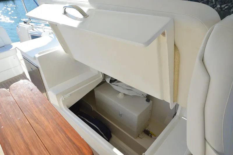 Ramble Yacht Photos Pics 