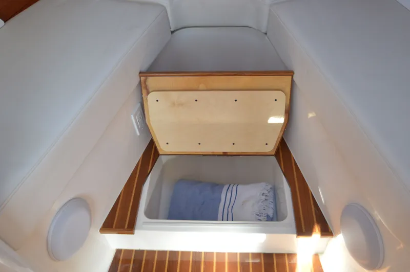 Ramble Yacht Photos Pics 