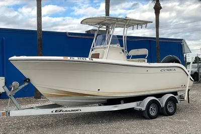 Cobia 220 Center Console