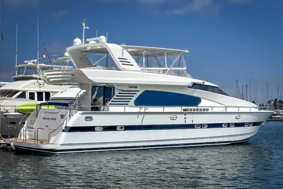 Horizon 70 Motor Yacht