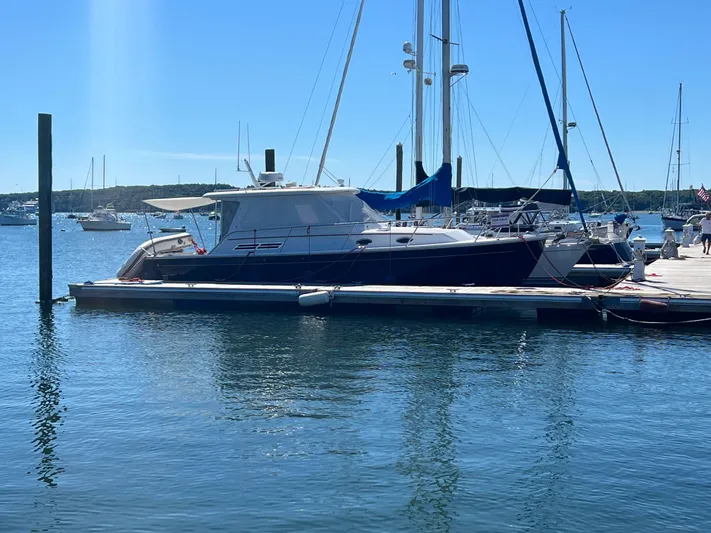 Dragonfly Yacht Photos Pics 