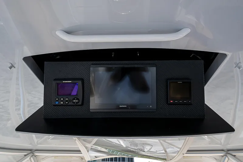 Isla Jane Yacht Photos Pics 