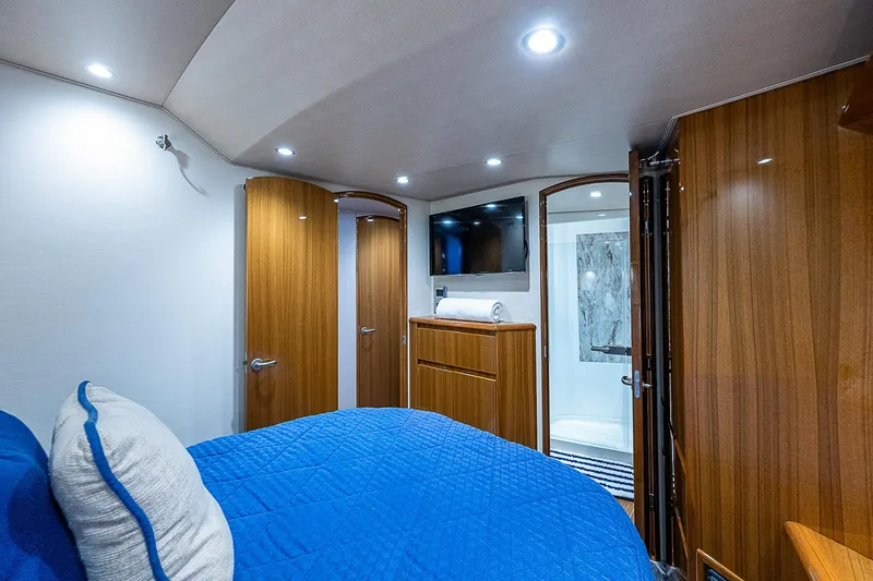 Isla Jane Yacht Photos Pics 