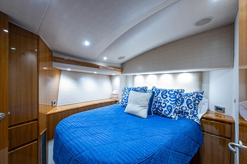 Isla Jane Yacht Photos Pics Master Stateroom