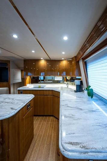 Isla Jane Yacht Photos Pics 