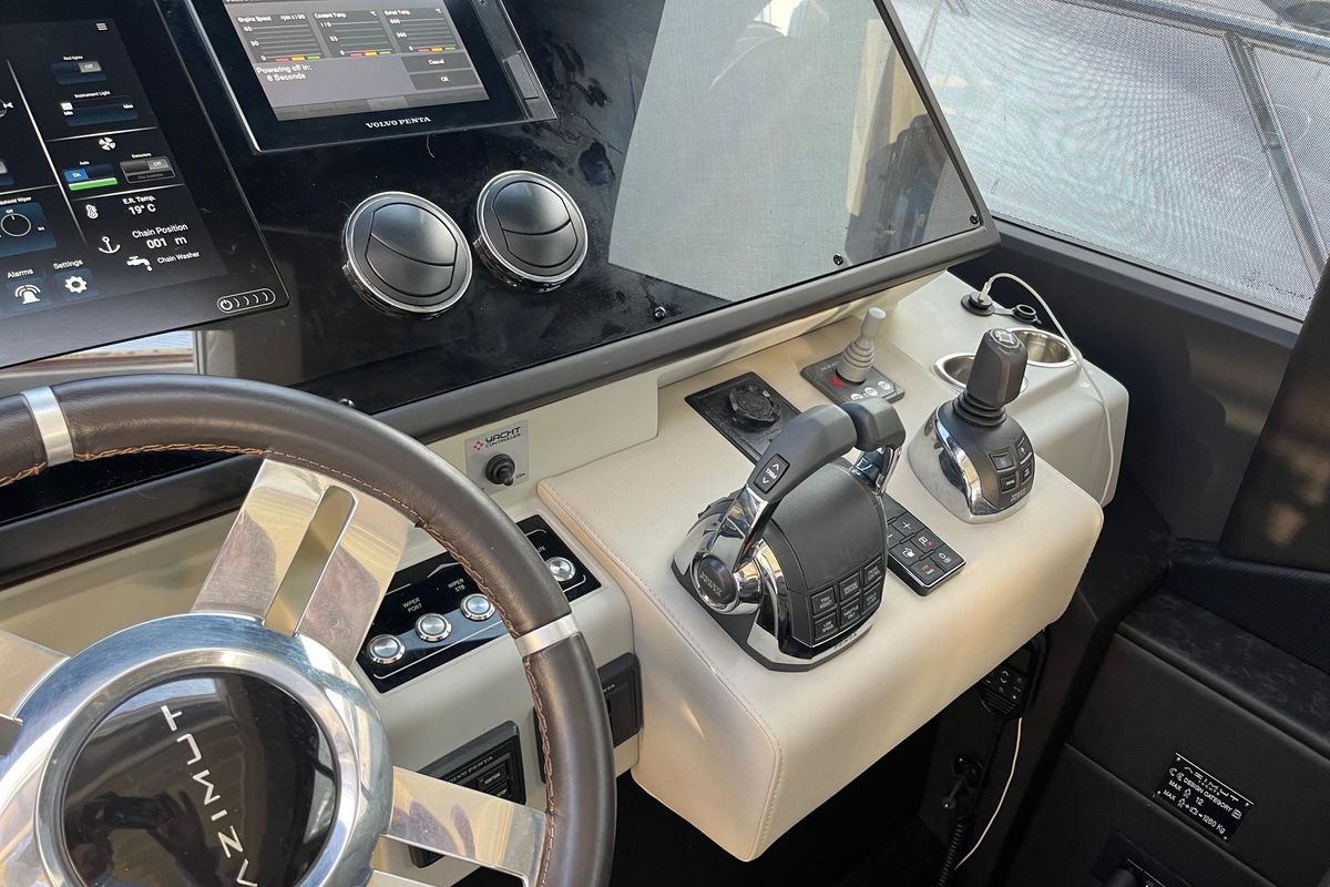 2019 Azimut 59 