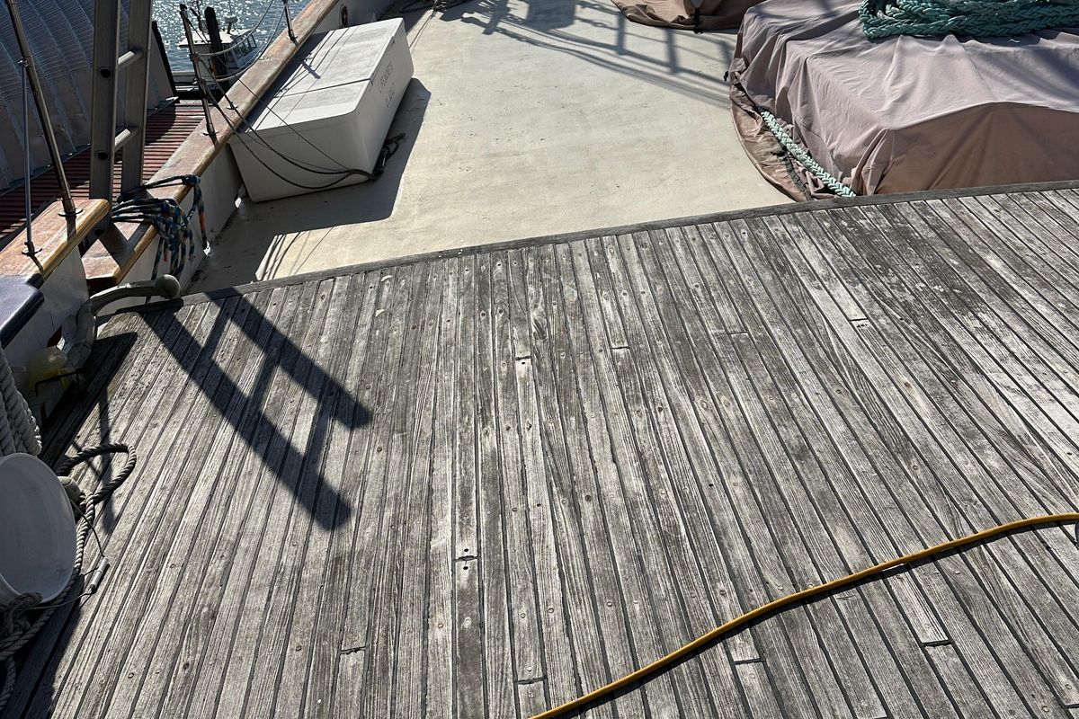 2006 Schooner 90 