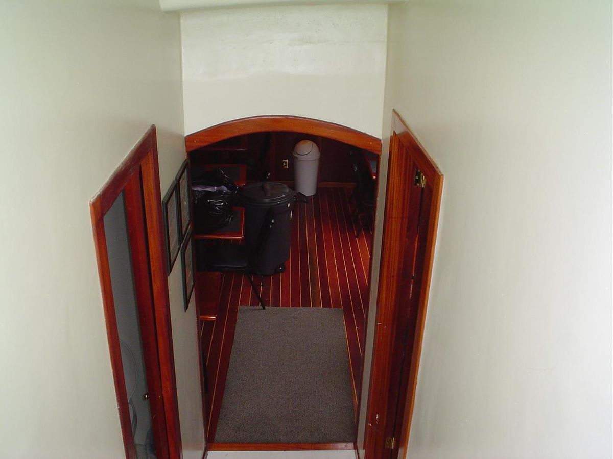 2006 Schooner 90 
