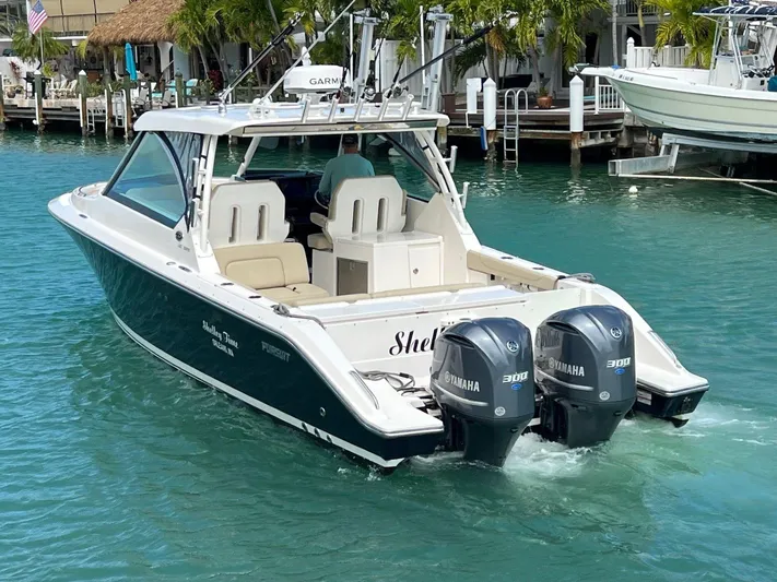  Yacht Photos Pics 2018 Pursuit 325 Dc - Image 4