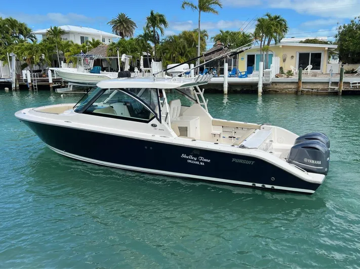  Yacht Photos Pics 2018 Pursuit 325 Dc - Image 3