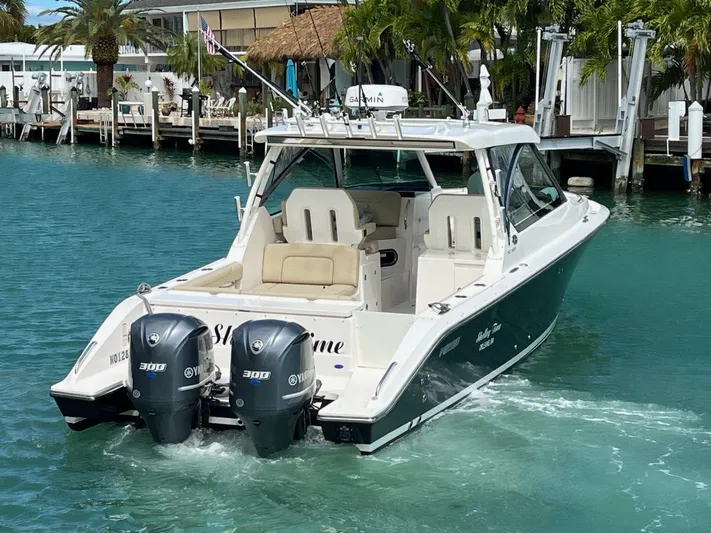  Yacht Photos Pics 2018 Pursuit 325 Dc - Image 6