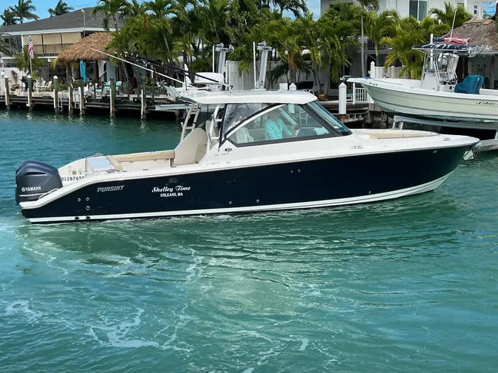  Yacht Photos Pics 2018 Pursuit 325 Dc - Image 8