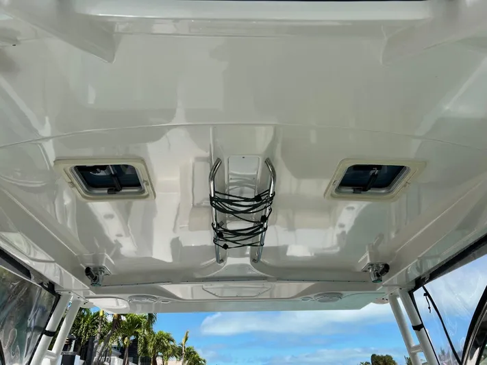  Yacht Photos Pics 2018 Pursuit 325 Dc - Image 41