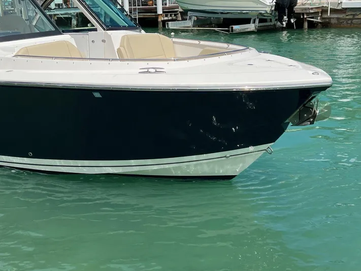  Yacht Photos Pics 2018 Pursuit 325 Dc - Image 10