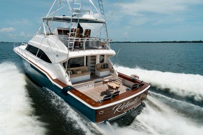 Yacht