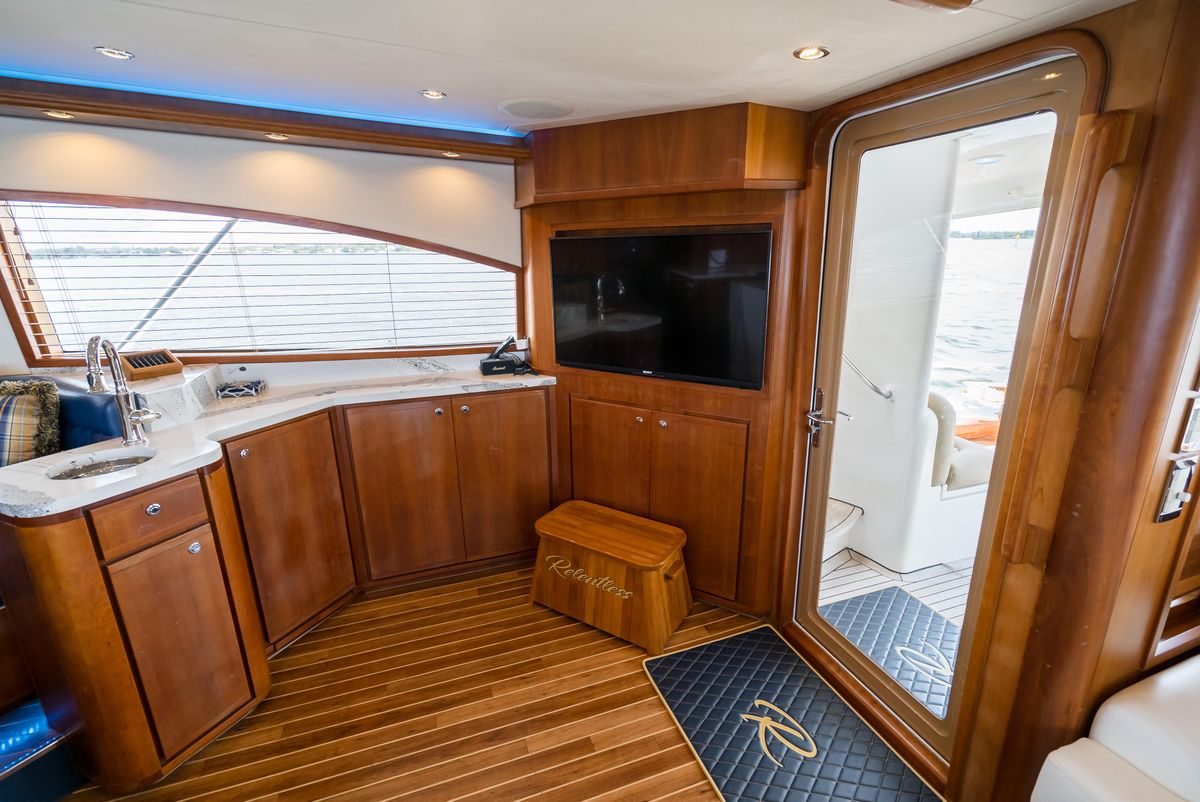2006 Bertram 63 