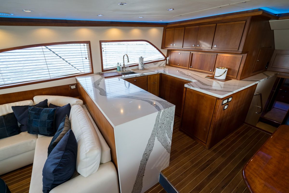 2006 Bertram 63 