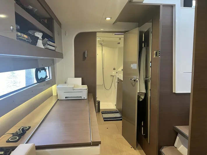 Encore Yacht Photos Pics Modern yacht interior with workspace and bathroom, Bali 4.1, 2020 model.