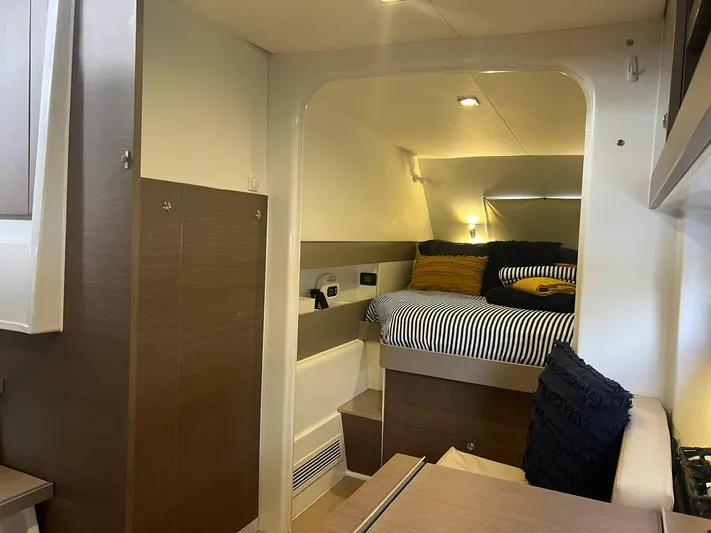 Encore Yacht Photos Pics Interior of 2020 Bali 4.1 yacht with cozy bedroom and modern design.