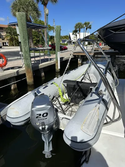 Encore Yacht Photos Pics 