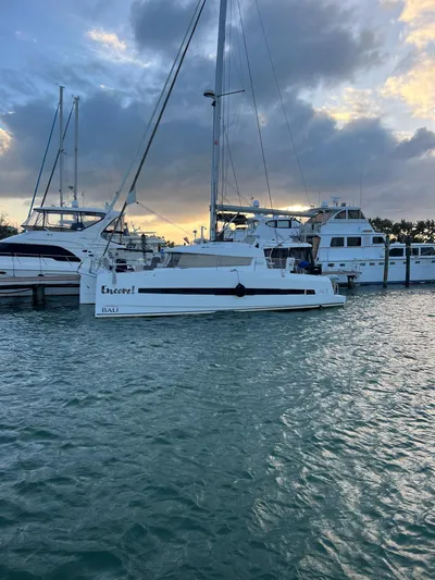 Encore Yacht Photos Pics 