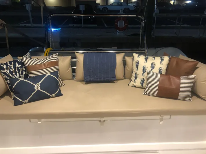 Encore Yacht Photos Pics 