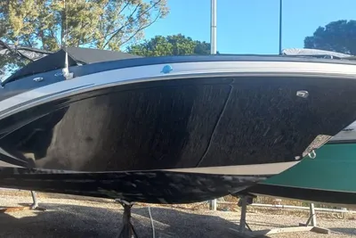 2015 Glastron Boats Glastron GT 245