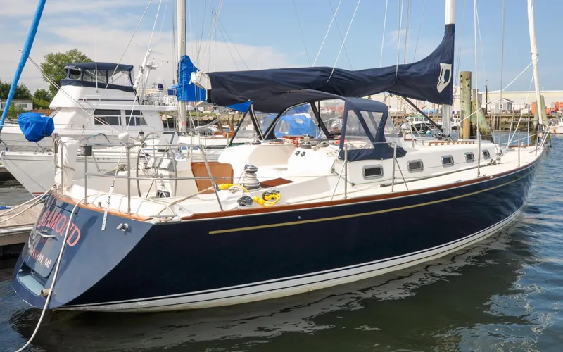 Diamond Yacht Photos Pics Tartan 4100 - Diamond - On Dock