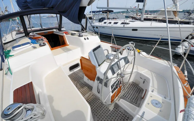 Diamond Yacht Photos Pics Tartan 4100 - Diamond - Cockpit